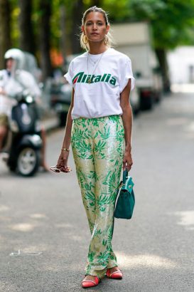 Découvrez cette astuce incroyable pour métamorphoser votre t-shirt en un vêtement tendance !